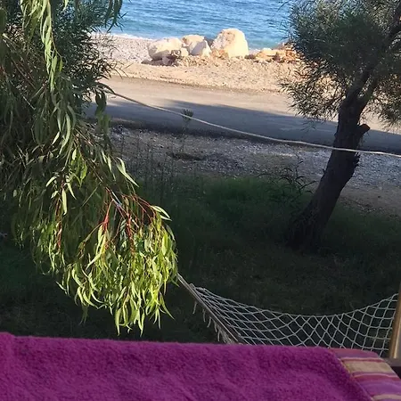 дом на берегу моря Adelina * דמרה