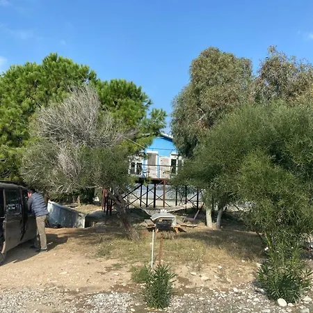 дом на берегу моря Adelina בית נופש דמרה