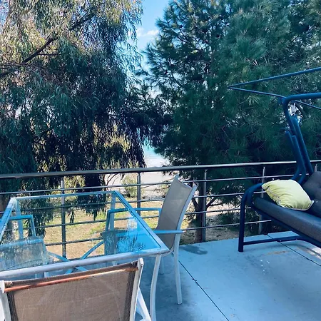 дом на берегу моря Adelina *