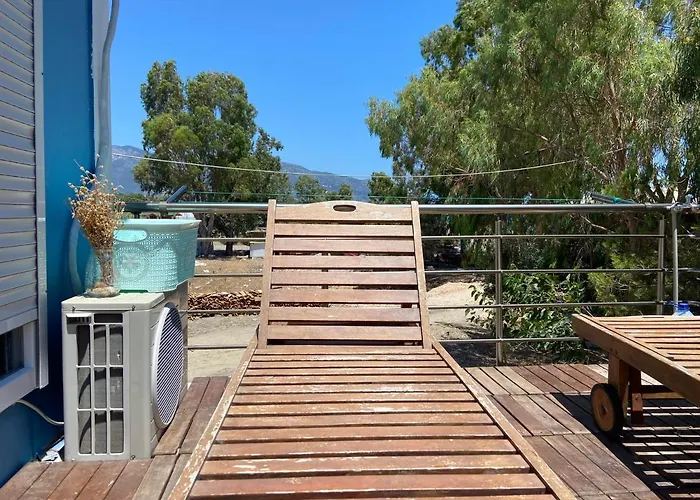 дом на берегу моря Adelina