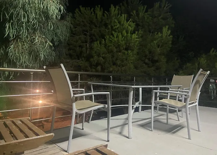 Semesterbostad дом на берегу моря Adelina