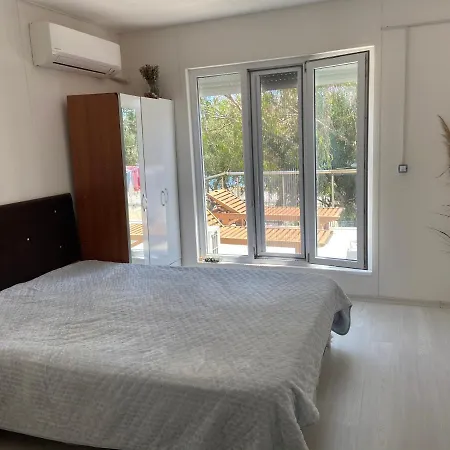 дом на берегу моря Adelina Дом отдыха Демре