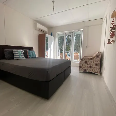 дом на берегу моря Adelina Holiday home