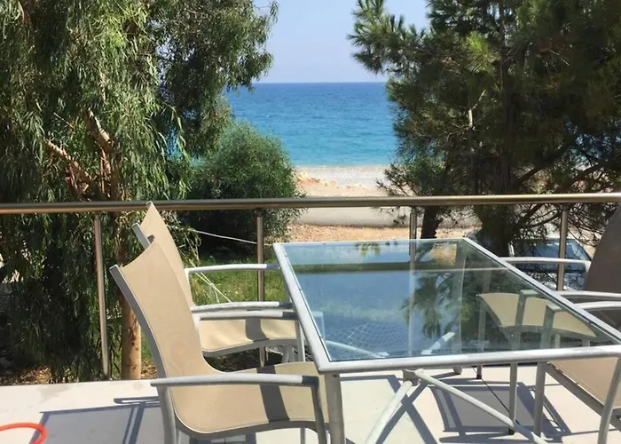 дом на берегу моря Adelina Semesterbostad