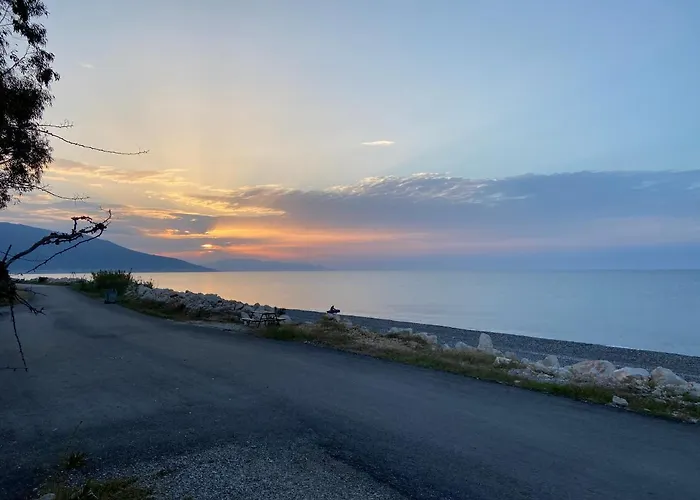 дом на берегу моря Adelina *