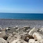 Holiday home дом на берегу моря Adelina
